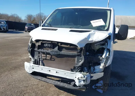 2019 Ford Transit-250 z USA, uszkodzony, nr VIN 1FTYR1ZM9KKB00495